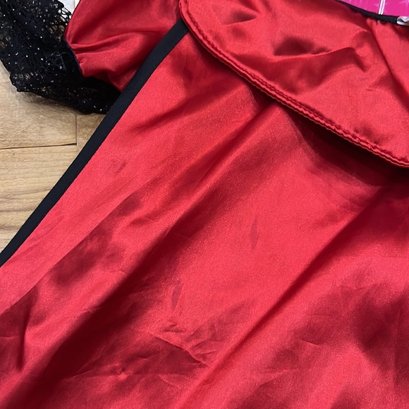 Vampire princess Halloween costume size 3-4 - Picture 10 of 10